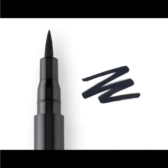 BH Cosmetics Liquid Eyeliner Pen - Black. - Picture 3 of 5